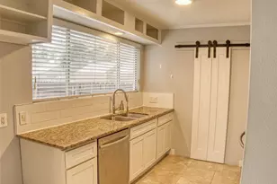 16550 Space Center Blvd Blvd, Houston, TX 77058 - Photo 7