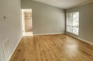 16550 Space Center Blvd Blvd, Houston, TX 77058 - Photo 5