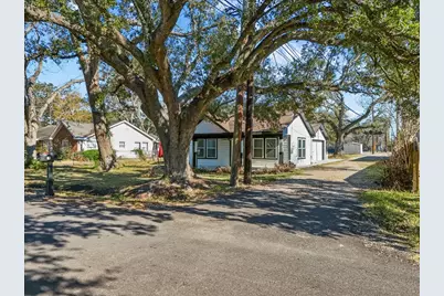 120 N Illinois Avenue, League City, TX 77573 - Photo 27