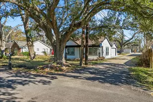 120 N Illinois Ave, League City, TX 77573 - Photo 27