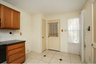 8215 Summer Quail Drive, Houston, TX 77489 - Photo 19