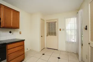 8215 Summer Quail Dr, Houston, TX 77489 - Photo 19