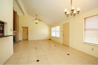 8215 Summer Quail Drive, Houston, TX 77489 - Photo 13