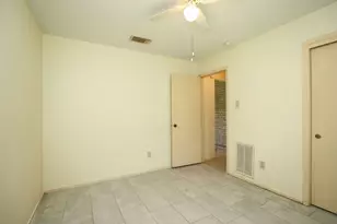 8215 Summer Quail Dr, Houston, TX 77489 - Photo 29