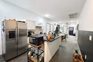 1217 Campbell St, Houston, TX 77009 - Photo 7