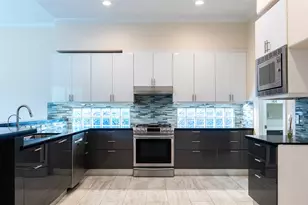 25718 Muirfield Bend Ct, Spring, TX 77389 - Photo 11