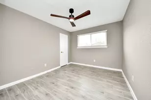 5234 Abercreek Ave, Friendswood, TX 77546 - Photo 31