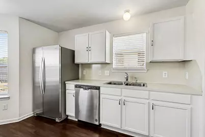 9423 Eaglewood Spring Drive, Houston, TX 77083 - Photo 9