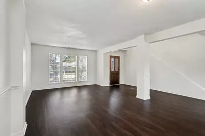 9423 Eaglewood Spring Drive, Houston, TX 77083 - Photo 5