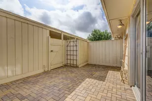 6444 Burgoyne Rd, Houston, TX 77057 - Photo 15