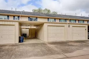 6444 Burgoyne Rd, Houston, TX 77057 - Photo 17