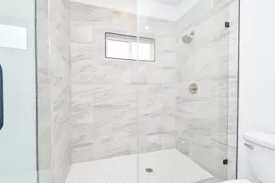 4913 Nichols St, Houston, TX 77020 - Photo 19