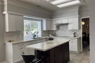 4103 Pebble Beach Dr, League City, TX 77573 - Photo 9