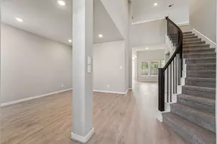2818 Clapbread Ln, Rosenberg, TX 77471 - Photo 5