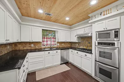 28211 Camille Drive, Tomball, TX 77375 - Photo 9