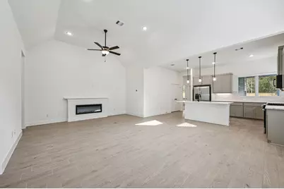 26237 E Outrider Banks Circle, Montgomery, TX 77316 - Photo 9