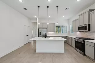 26237 E Outrider Banks Cir, Montgomery, TX 77316 - Photo 3