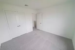 3115 Savannah Rose Dr, Angleton, TX 77515 - Photo 15