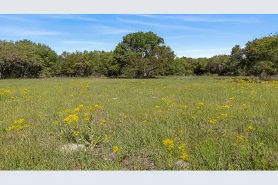 1800 County Road 122, Hallettsville, TX 77964 - Photo 5