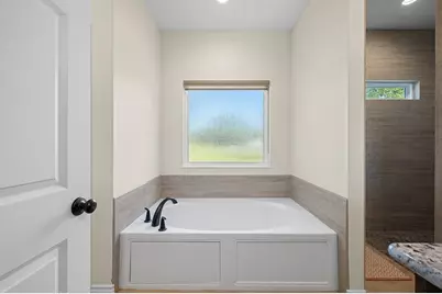 1800 County Road 122, Hallettsville, TX 77964 - Photo 11