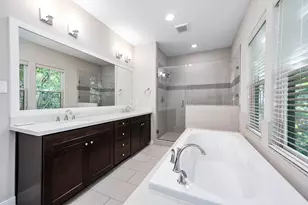 925 W 23rd St, Houston, TX 77008 - Photo 25