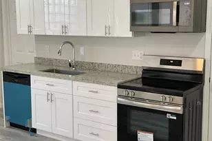 1517 31st St, Galveston, TX 77550 - Photo 1