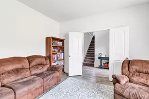 28511 Riverside Crest Ln, Houston, TX 77336 - Photo 11