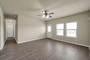 23302 E Pine Ivy Ln, Tomball, TX 77375 - Photo 9