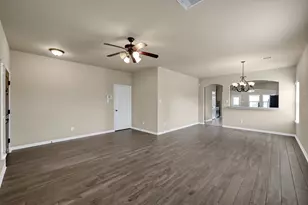 23302 E Pine Ivy Ln, Tomball, TX 77375 - Photo 3