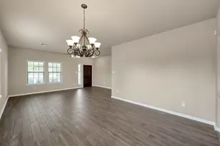 23302 E Pine Ivy Ln, Tomball, TX 77375 - Photo 5