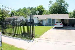 11125 Bentley St, Houston, TX 77093 - Photo 1
