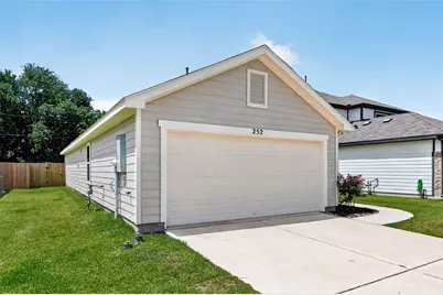 252 Laura Leigh Lane, Angleton, TX 77515 - Photo 3