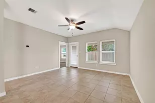 252 Laura Leigh Ln, Angleton, TX 77515 - Photo 15