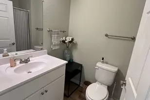 5419 Ave N 1/2, Galveston, TX 77551 - Photo 7