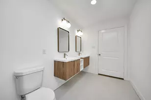 300 Narcissus Rd, Clear Lake Shores, TX 77565 - Photo 29