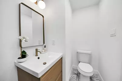 300 Narcissus Road, Clear Lake Shores, TX 77565 - Photo 5