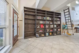 5911 Don White Ln, Houston, TX 77088 - Photo 7