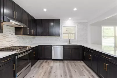 10825 Willowisp Drive, Houston, TX 77035 - Photo 7