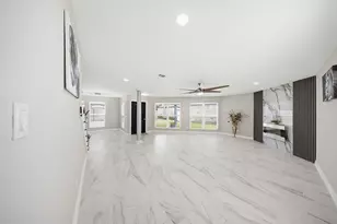 12411 Sungate Ln, Houston, TX 77071 - Photo 7