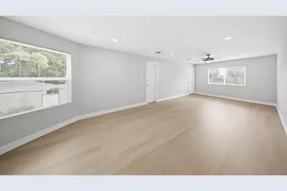 12411 Sungate Lane, Houston, TX 77071 - Photo 21