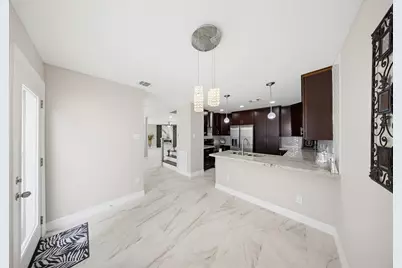12411 Sungate Lane, Houston, TX 77071 - Photo 3