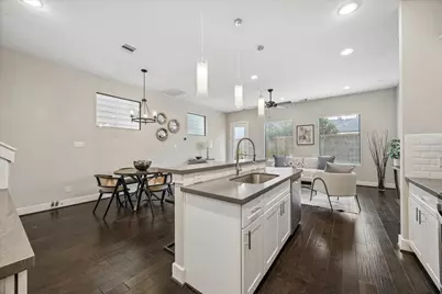4857 Rich Oak Drive, Houston, TX 77018 - Photo 9