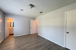 11545 Beechnut St, Houston, TX 77072 - Photo 15