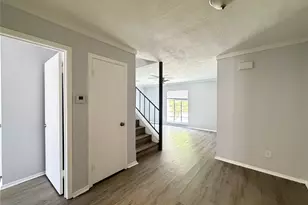 11545 Beechnut St, Houston, TX 77072 - Photo 5