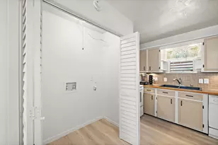 31 Dolphin St, Bayou Vista, TX 77563 - Photo 17