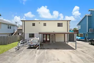 31 Dolphin St, Bayou Vista, TX 77563 - Photo 3