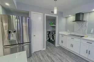 9264 Westwood Village Dr, Houston, TX 77036 - Photo 9