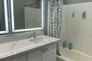 9264 Westwood Village Dr, Houston, TX 77036 - Photo 25