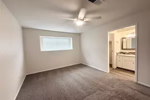 1477 Springrock Ln, Houston, TX 77055 - Photo 15