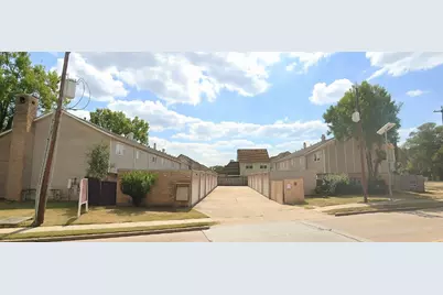 1477 Springrock Lane #12, Houston, TX 77055 - Photo 1